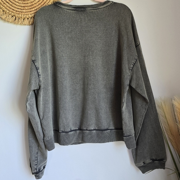 Anthropologie, New Pilcro Embellished Beaded Graphic Gray Sweatshirt SZ Large - Picture 8 of 16